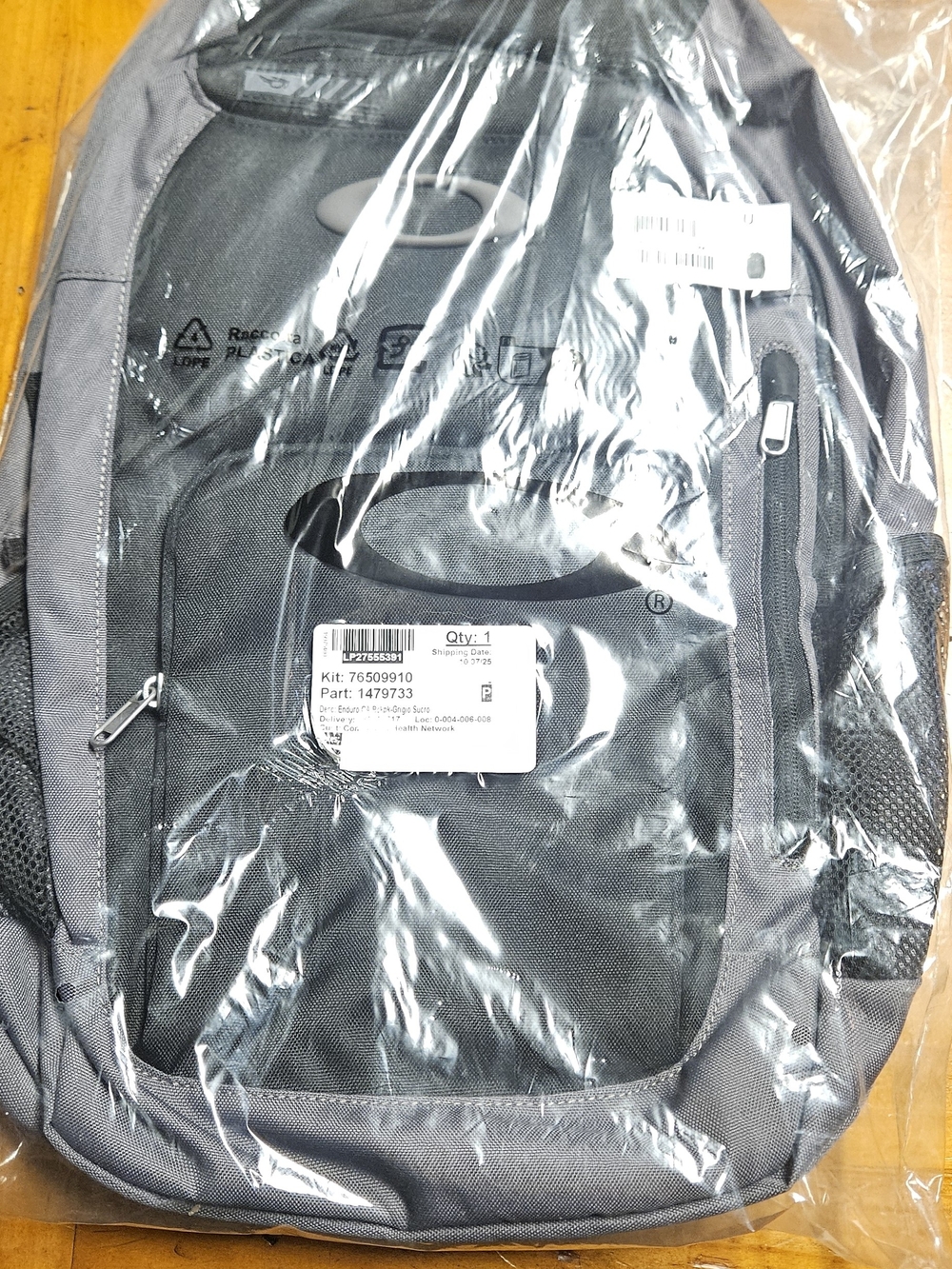 Oakley Gray and Black Crestible Enduro 22L Backpack
